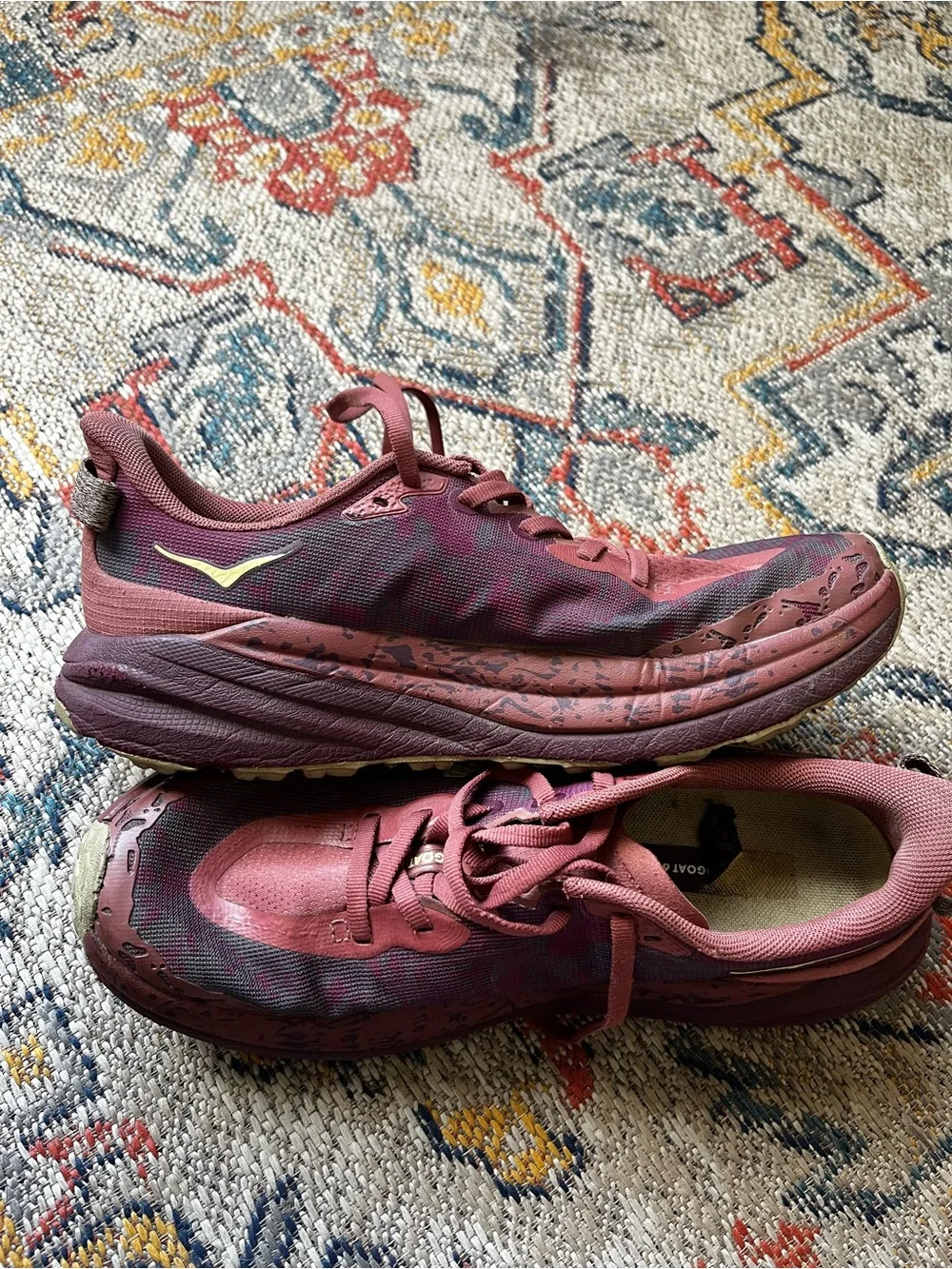 Hoka Speedgoat 6 Women's Burgundy and Yellow Athletic Running Shoes Size 8.5